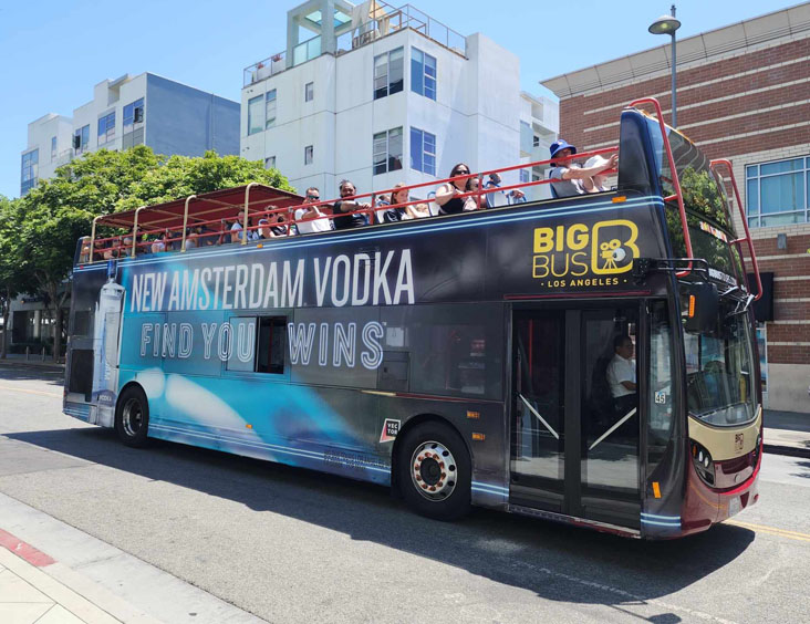 Big Bus Alexander Dennis Enviro400 New Amsterdam Vodka ADL176